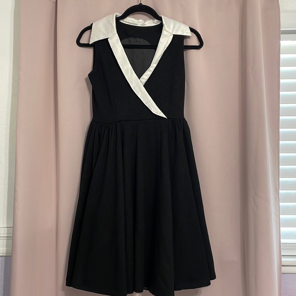 Vintage dress - Picture 1 of 5